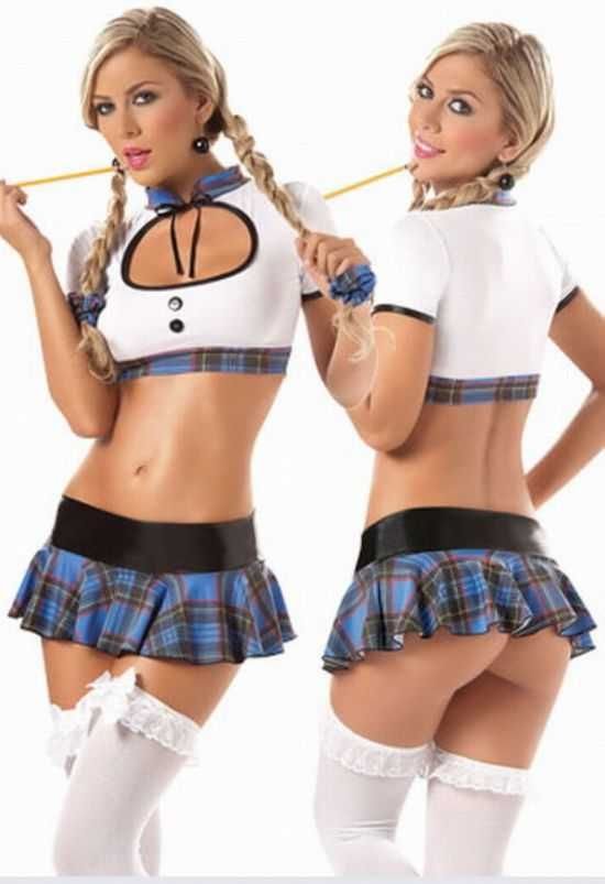 juicy schoolgirl in the black skirt is satisfying her classmate 352369 juicy schoolgirl in the black skirt is satisfying her classmate 352368