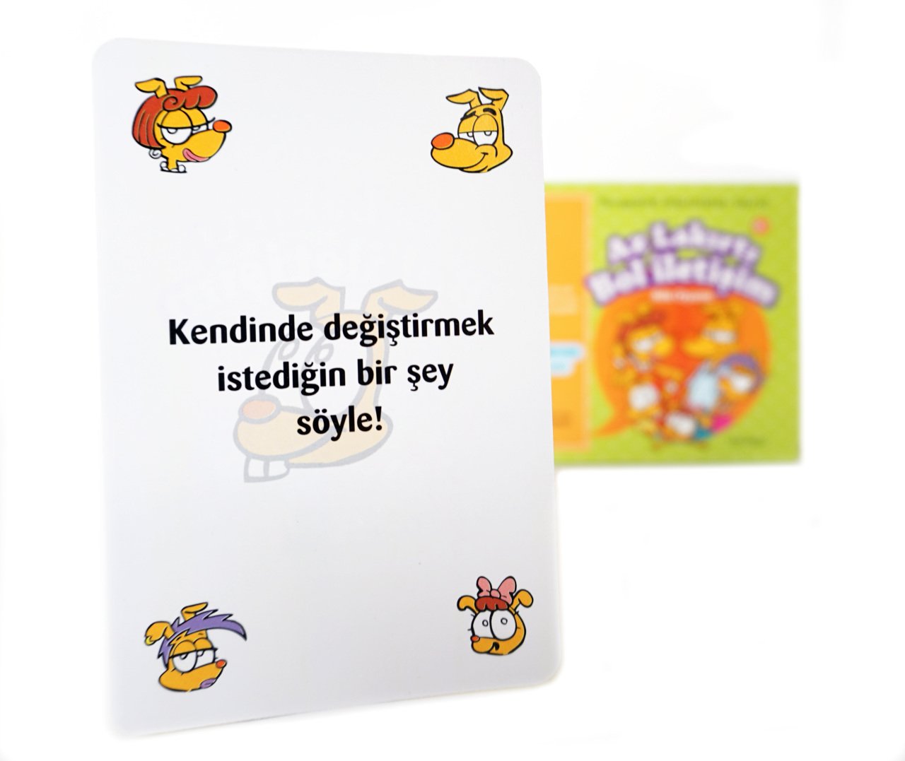 Az Lakırtı Bol İletişimÇocuklar için eğitici eğlenceli kart oyunları.