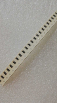 820NF 16V 1206 KILIF %10 , X7R ,VISHAY marka- 25 ADETLİK PAKET