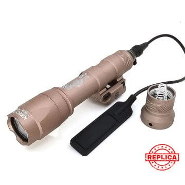 Tactical M600 Scout 366 Lumen 20mm Raylı Tüfek Feneri - Çöl Rengi