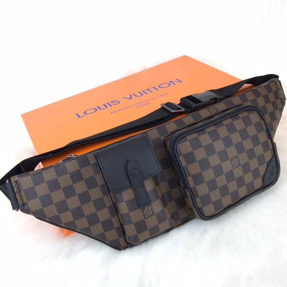 christopher bumbag louis vuitton