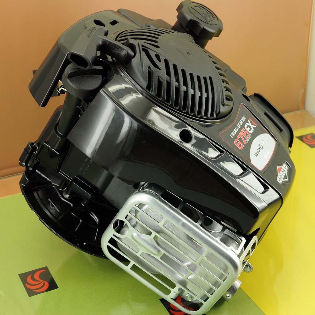 Briggs & Stratton 675EXi Series™ Benzinli Motor 104M020034H1