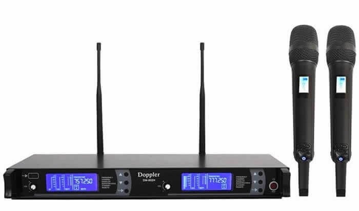 Doppler DM802 UHF Dijital Telsiz Çift EL Kablosuz Mikrofonu Doppler DM802 UHF Dijital Telsiz Çift EL Kablosuz Mikrofonu