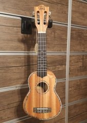 Instagram Da Design By Feroni Uzun Bir Aradan Sonra Ilk Paylasimim Umarim Bir Daha Bu Kadar Uzun Olmaz Kendime Internetten Bir 2020 Ukulele Altin Instagram