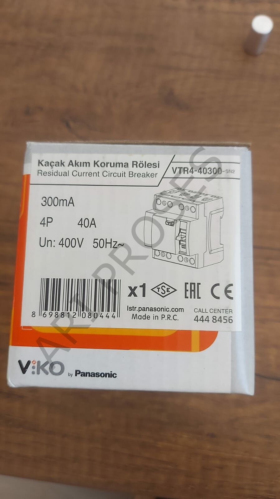 Viko Vtr-40300 Kaçak Akım (Yangın) Koruma Rölesi 4x40A 300mA ürün kutusu