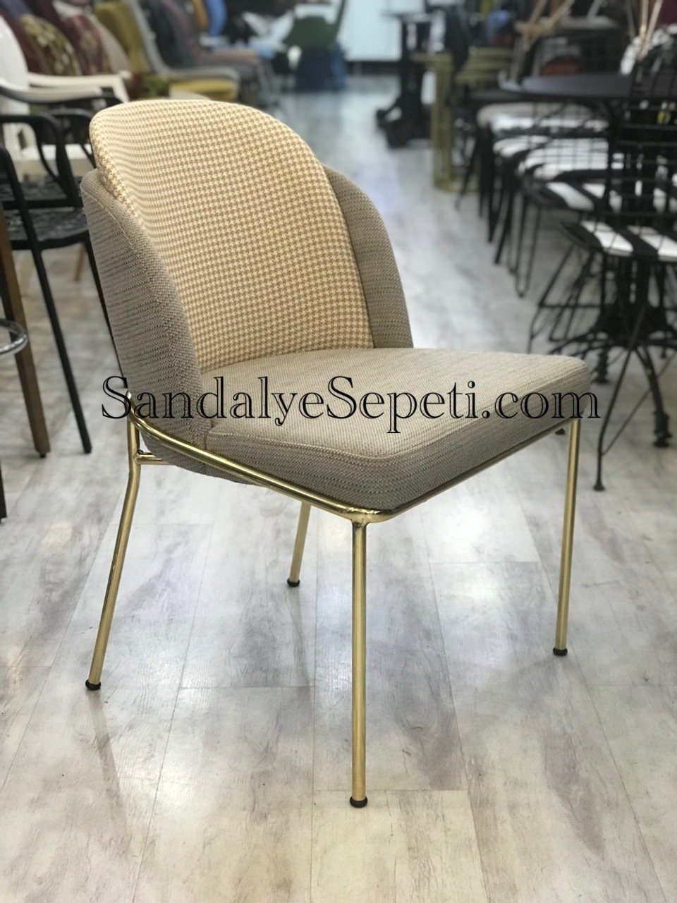 Petli Sandalye Gold Sandalye Sepeti Metal Sandalyeler Acapulco Orgu Sandalyeler Tel Sandalye Kafes Sandalye Urun Aciklama