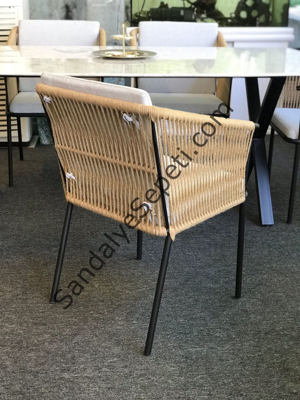 Hana El Örgüsü Metal Koltuk Sandalye Sepeti Cafe