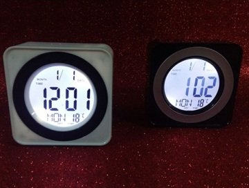 Sese Duyarli Led Dijital Masa Saati Alarm Termometre Toptan Dekoratif Masa Duvar Saati