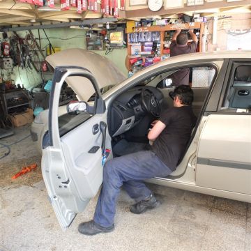 Deniz Oto Elektrik Umraniye Oto Klima Tamiri Klima Gaz Dolumu Levent Manav Onder Manav Mars Dinamo