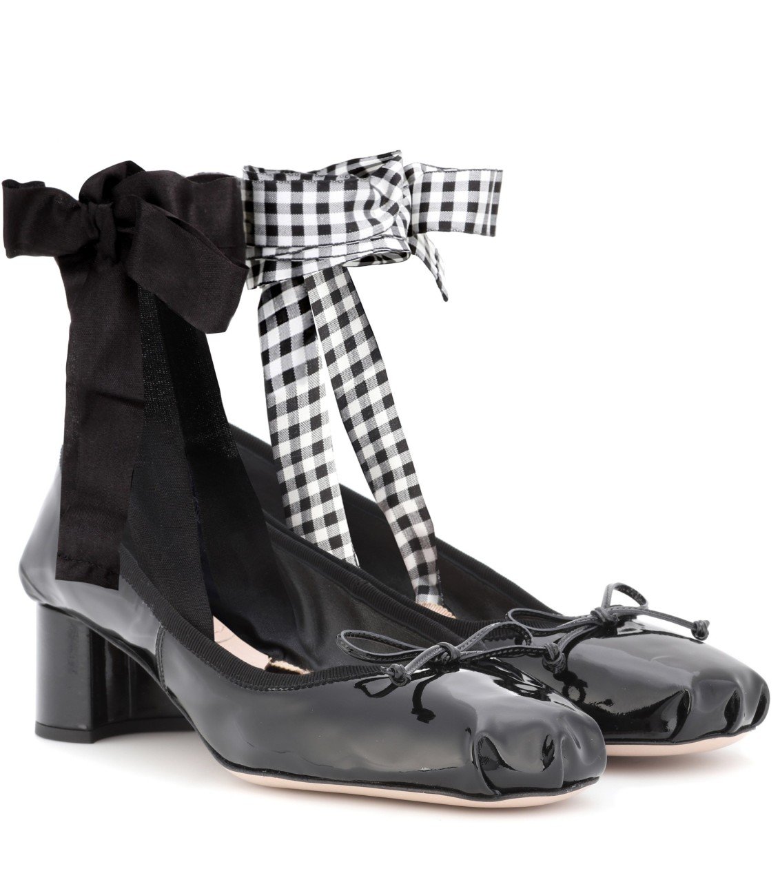 ballet pumps lace up