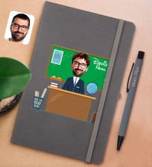 BK Gift Kişiye Özel Coğrafya Öğretmeni Karikatürlü Gri Termo Deri Defter ve Metal Versatil Kalem(0,7 Kurşun) Hediye Seti-1