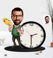 Kişiye Özel Bay Ressam Karikatürlü Ahşap Biblo Masa Saati