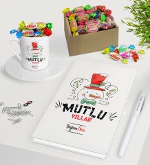 Kişiye Özel Yılbaşı Mutlu Yıllar Beyaz Defter Kalem Türk Kahvesi Fincanı ve Kutulu Haribo Şeker Hediye Seti-5